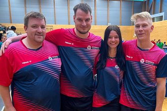 Gebrauchtes Wochenende für Heinsdorfer beim Tischtennis Sommer Team Cup - Das Team Heinsdorf in Saarbrücken: (von links) Oliver Großpietzsch, Toni Riedel, Lea Riedel und Felix Schrapps.