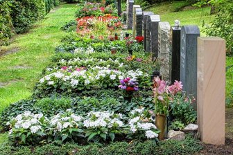 Gebühren für Hauptfriedhof steigen in Plauen ab Januar - Für Plauens Hauptfriedhof gilt abJanuar eine neue Gebührensatzung. 