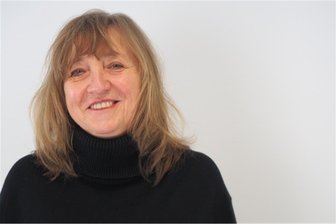 Gedenken an die Opfer des Nationalsozialismus - warum in diesem Jahr ohne Vertreter des Zwickauer Rathauses? - Stadträtin Steffi Heinzig (SPD) hat an der Gedenkveranstaltung zur Ehren der Opfer des Nationalsozialismus am 9. September teilgenommen - und sich gewundert, dass kein Vertreter der Stadt Zwickau dabei war. Das gab es bisher nicht.