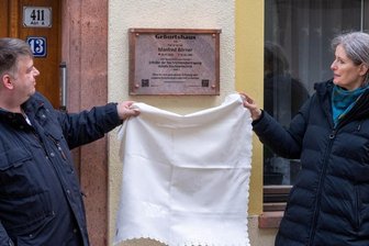 Gedenktafel für Physiker in Rochlitz enthüllt - 