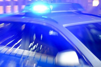 Gefährliche Körperverletzung: Trio attackiert 20-Jährigen auf Lessingplatz und klaut sein Fahrrad - 