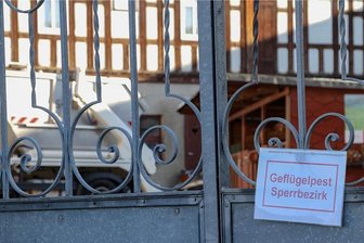 Geflügelpest: Stallpflicht im Landkreis Zwickau ist aufgehoben - In diesem Betrieb in Thonhausen war die Geflügelpest ausgebrochen. 