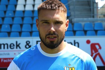 Gegen Meuselwitz: Chemnitzer FC will Serie beenden – Doch kann gespielt werden? - Nach überstandener Sperre wieder dabei: CFC-Kicker Niclas Erlbeck.