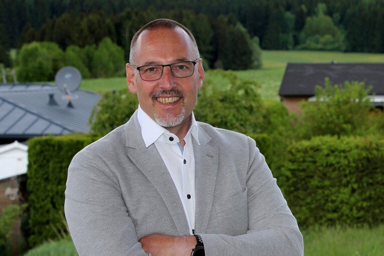 Geißler und Dsaak sind Bürgermeister - Lars Dsaak (parteilos) ist neuer Bürgermeister von Breitenbrunn.