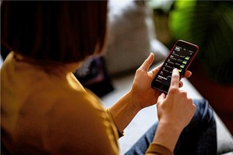 Geld anlegen in der Krise - aber wie? - Selbst im schlechtesten Fall erzielten Wertpapiere Renditen über dem Schnitt - Doch lohnt es sich jetzt noch, in Aktien einzusteigen? 