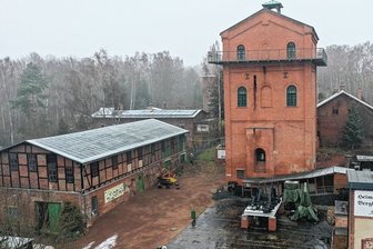 Geldsegen für Bergbaumuseum Reinsdorf - Das Bad- und Mannschaftsgebäude des Heimat- und Bergbaumuseums in Reinsdorf sieht nur von außen solide aus. Drinnen zeigt sich ein ganz anderes Bild. 