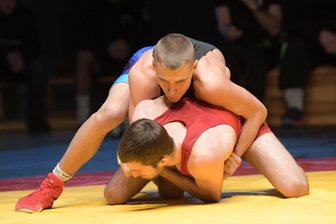 Gelenauer Regionalliga-Ringer vor Duell der Gegensätze: Spitzenreiter empfängt Schlusslicht - Der Gelenauer Mark Wagner (oben) steht vor seinem Saisondebüt in der Regionalliga.