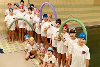 Gelungener Jahresabschluss für Wasserratten des VfA Rochlitzer Berg - Beim Weihnachtsschwimmen des VfA Rochlitzer Berg waren 21 Kinder und Jugendliche dabei.