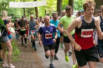 Gelungener Neustart im Thumer Stadtpark - Auch auf den langen Distanzen über 10 und 18 Kilometer gingen im Stadtpark am Waldfrieden viele Sportler an den Start.