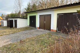 Gemeinde bereinigt Garagen-Situation in Zschorlau - Auch für die Garagengemeinschaft an der Rudolf-Breitscheid-Straße in Zschorlau wurde ein Erbbaurechtsvertrag geschlossen.