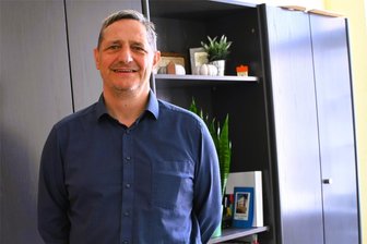 Gemeinde Neumark: Zwischen Reichensteuer und Armutsrisiko - Noch hat Bürgermeister Sven Köpp gut lachen.