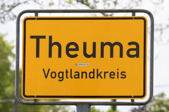 Gemeinde Theuma gibt Geld für Sport - Der Sportverein in Theuma erhält Geld für das Sportlerheim.