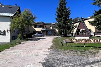 Gemeinden der Bürstenregion polieren Mundart auf - Im Hotel „Zum Forstmeister“ werden die schönsten Mundartwörter beim Kräutertag vorgestellt.
