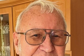 Gemeinderat nimmt seinen Hut nach 32 Dienstjahren - Rolf Grüner - langjährigerGemeinderat