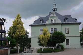Das Rathaus in Schönheide.