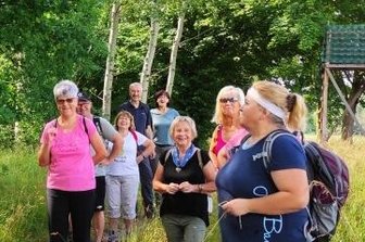Gemeinsame Tour in Lunzenau - Zum ersten Mal gemeinsam auf Tour: Mitglieder der Abteilung Wandern des SV Fortschritt Lunzenau.
