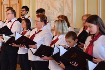Gemischter Chor Penig singt Frühlingslieder auf Schloss Wolkenburg - Der Gemischte Chor Penig beim Herbstkonzert auf Schloss Wolkenburg.