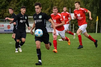 Generalprobe in Lichtenberg: Mittelsächsische Pokalfinalisten beschnuppern sich schon einmal - SVL-Mittelfeldspieler Lucas Lange traf beim 4:4 im Hinspiel zweifach.
