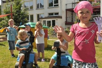 Generalüberholung des Muldaer Naturkinderhauses beendet - Die Steppkes freuen sich über ihr neu gestaltetes Naturkinderhaus in Mulda. Morgen ziehen die ersten in das Haus 2 ein. Die anderen Gruppen folgen im September.