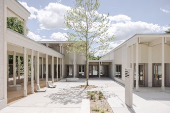 Genf: UN-Besucherzentrum öffnet für Touristen - So sieht es aus, das neue Besucherzentrum der Vereinten Nationen Portail des Nations in Genf.