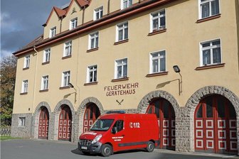 Gerätehaus: Ist ein Neubau für Werdauer Feuerwehr noch möglich? - Das jetzigen Domizil der Feuerwehr Werdau ist ein fast 100 Jahre altes Gebäude, das aus allen Nähten platzt.
