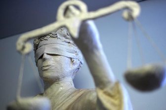 Gerichtsurteil: Freiheitsstrafe auf Bewährung für Drogen-Pärchen -