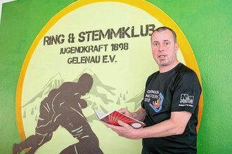 German Masters in Gelenau: Ringer aus 84 Vereinen kämpfen um Titel - Hat derzeit viel zu tun: Sven Spielmann, Organisationschef der German Masters. 