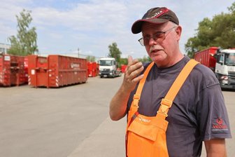 Geschichten, die nur der Müll erzählt – Ein Streifzug über den Zwickauer Wertstoffhof - Olaf Almroth: „Bei vielem im Restmüll denkst du dir: Die Elektronik, gehört die denn dorthin?“
