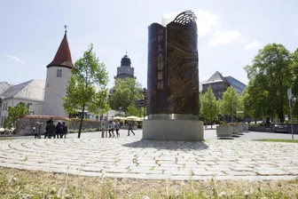 Geschichtscamp in Plauen thematisiert Revolution, Haft und Wismut - Das Wendedenkmal erinnert in Plauen an die Ereignisse von 1989.