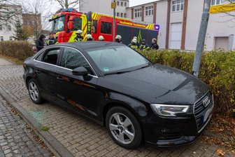 Gesundheitliche Probleme des Fahrers führten zu Unfall in Falkenstein - Ein 65-jähriger fuhr seinen Audi an einen Laternenmast. Das passierte aufgrund gesundheitlicher Probleme.