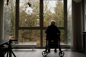 Getötete 91-Jährige in Chemnitzer Pflegeheim: Besucher berichten von stundenlangen Ermittlungen im Haus - In einer Pflegeeinrichtung in Chemnitz hat es ein Tötungsverbrechen gegeben.