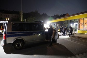 Gewalttätiger Streit auf dem Chemnitzer Sonnenberg - zwei Männer durch Stiche verletzt -
