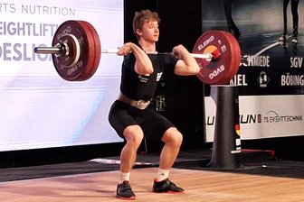 Gewichtheben: Plauener Nachwuchs-Athlet schafft in Rodewisch die Norm für die U-23-EM - Gewichtheber Anthony Teichert vom AC Atlas Plauen hat in Rodewisch die Norm für die Jugend-EM geknackt.