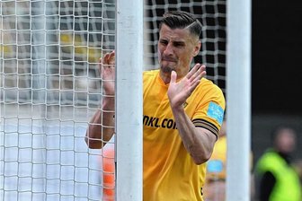 Gewonnen und doch verloren: Dynamo Dresden verpasst Aufstieg - Es hat nicht gereicht. Dynamo Dresden um Stürmer Stefan Kutschke verpasst den Aufstieg. 