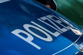 Geyer: Seniorin mit Schreckschusswaffe bedroht - 