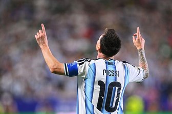 "Gibt keine Worte mehr": Messi mit Gala zum Klose-Rekord - Lionel Messi trumpft wie ein Fußball-Gott auf.