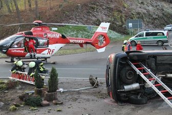 Glätteunfall in Wolfsgrün: 37-Jähriger schwer verletzt -