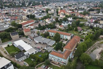Glasfaser in Crimmitschau auf der Kippe: Unternehmensgruppe fehlen Kunden - In der Crimmitschauer Kernstadt und den Ortsteile Lauenhain und Frankenhausen beginnt im August der geförderte Breitbandausbau. Auch die restlichen anschließbaren Haushalte der Ausbaugebiete will die Deutsche Glasfaser ans Netz bringen – vorausgesetzt, es melden sich 33 Prozent davon.