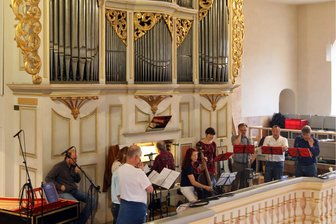Glauchau: Gotteshäuser gestatten Blick hinter Kulissen und lassen Musik erklingen - Glauchaus St. Georgenkirche lädt zur „Nacht der Offenen Kirchen“ zum Konzert ein.