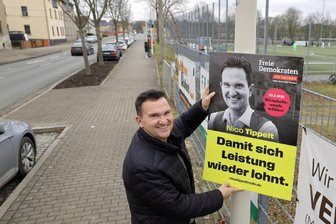 Glauchauer FDP-Mann nach der Wahl: Hauptsache bei VW werden wettbewerbsfähige Autos gebaut - Am Montag hat Nico Tippelt in Glauchau seine Wahlplakate wieder entfernt.