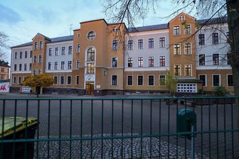 Glauchauer Oberschule: Mit Praktikum gegen Unterrichtsausfall - In der Lehngrund-Oberschule ist ein neues Praktikums-Projekt an den Start gegangen.