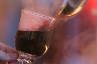 Glühwein auf Chemnitzer Weihnachtsmarkt wird teurer -