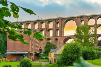 Göltzschtalbrücke: Vogtlandkreis will im Zweckverband mitmischen - Wer holt die Göltzschtalbrücke für Touristen und Ausflügler endlich aus dem Dornröschenschlaf?