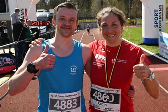 Göltzschtalmarathon 2026: Neuer Rekord in Lengenfeld - So sehen Sieger aus: Simon Däter vom LV Limbach 2000 und Katrin Esefeld von der LG Mettenheim haben sich über die Marathondistanz durchgesetzt.