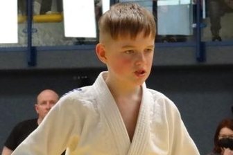 Gold krönt gelungene Premiere für Ausrichter ASV Oelsnitz - Dominik Roth gewann für den ausrichtenden ASV Oelsnitz Gold.