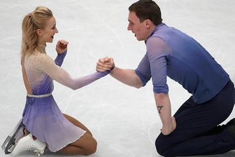 Goldene Vollendung - Vielen Dank für diese tolle Vorstellung: Aljona Savchenko und Bruno Massot nach einer erneut beeindruckenden Kür.