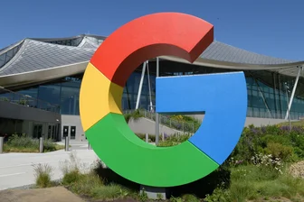 Google mietet für viel Geld Rechenleistung bei Musks SpaceX - Google braucht dringend mehr Rechenleistung für seine KI-Software Gemini. (Archivbild)