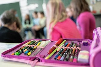 Gornsdorfer Schule bald voll ausgelastet - dafür wird's im Nachbarort eng - Wie macht man die Grundschulen der  Verwaltungsgemeinschaft Auerbach-Burkhartsdorf-Gornsdorf bestandssicher? Das war jetzt Thema im Gemeinschaftsausschuss. 