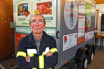 Gospergrüner Fest lebt wieder auf - Karl-Heinz Lange kann bei den Festvorbereitungen auf den Ortschaftsrat, die Mitglieder des Feuerwehrvereins und des Sportvereins sowie die Gospersgrüner Bürger zählen.