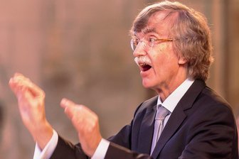 Gotthold Schwarz: Der Unruheständler - Mit dem Rückzug aus dem Amt des Leipziger Thomaskantors ist sein Arbeitstag nicht kürzer geworden: Der Dirigent, Sänger und Organist Gotthold Schwarz.
